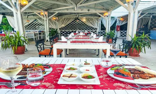 هتل آکواورد بلک آنتالیا